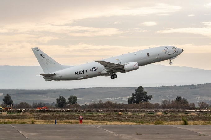 Máy bay do thám P-8A Poseidon của Mỹ cất cánh từ Căn cứ Không quân Hải quân (NAS) trong căn cứ Sigonella, Italy, tháng 1/2024. Ảnh: US Navy