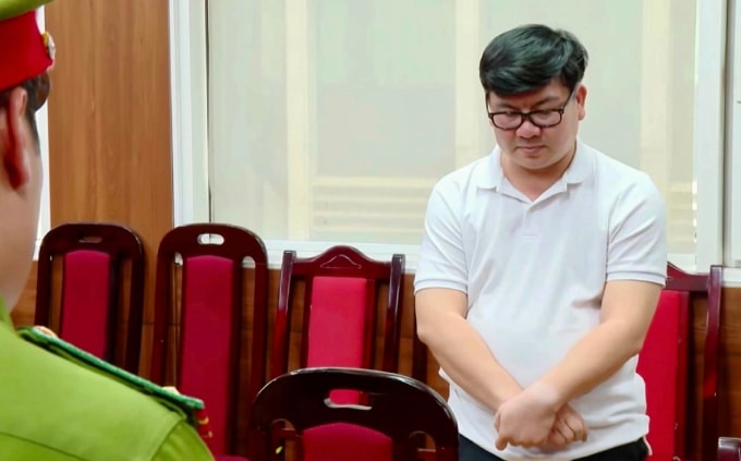 Nguyên Phong lúc bị bắt. Ảnh: Bộ Công an