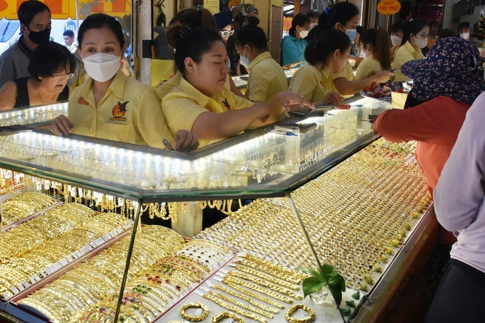 Giá vàng hôm nay, 1-4: Vàng thế giới tăng 138 USD - Ảnh 1.