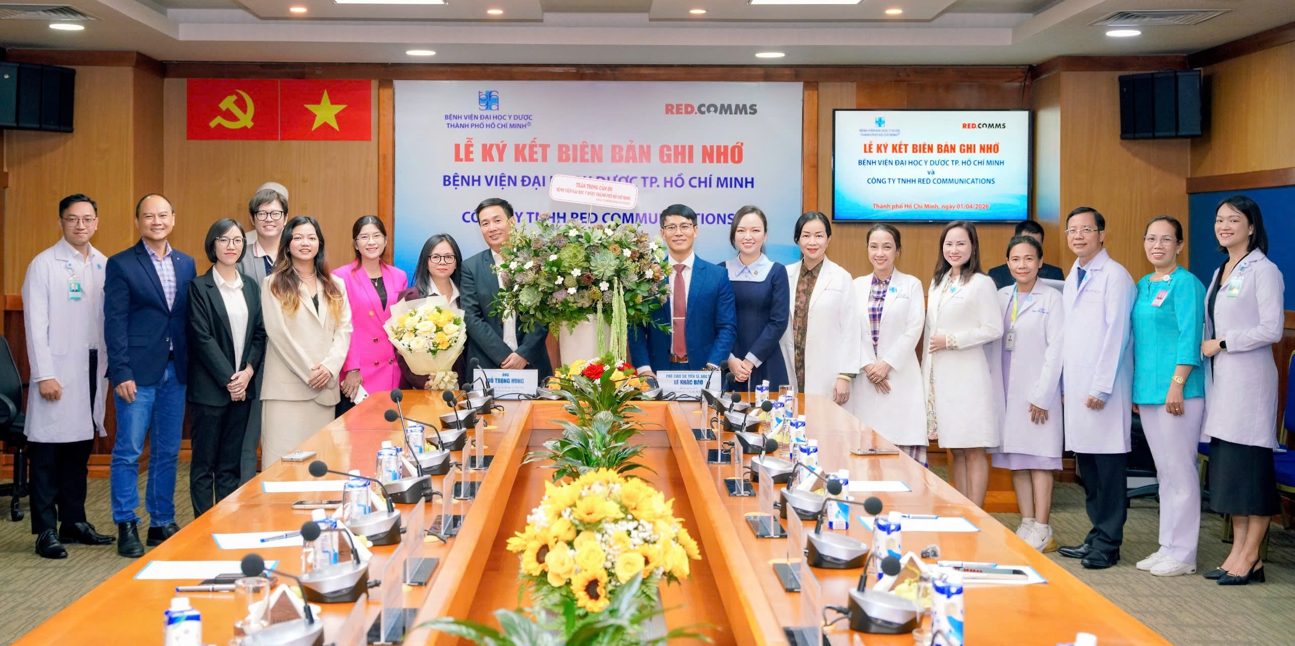 Bệnh viện Đại học Y Dược TP.HCM ký kết biên bản ghi nhớ hợp tác với Công ty TNHH Red Communications