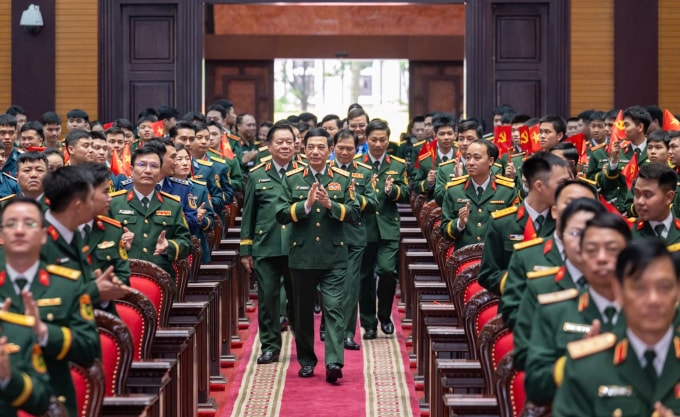 Bộ trưởng Quốc phòng Phan Văn Giang dự lễ tuyên dương, chiều 2/4. Ảnh: Việt Trung