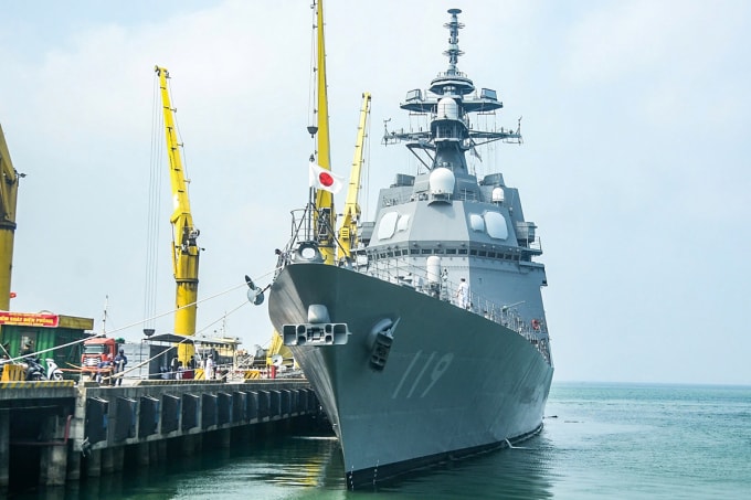 Tàu Asahi cập cảng Tiên Sa, ngày 2/4. Ảnh: Lê Niệm