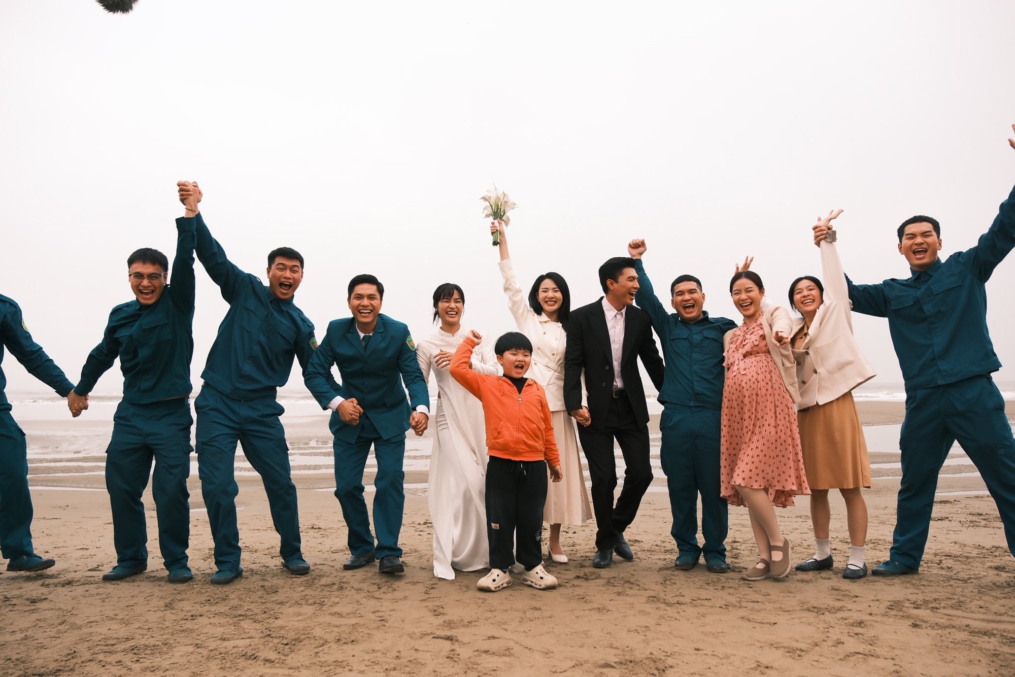 Minh Trang đăng ảnh 'tình bể bình' với Steven Nguyễn, khán giả 'buồn nhẹ' khi nói điều thật lòng- Ảnh 7. Minh Trang đăng ảnh 'tình bể bình' với Steven Nguyễn, khán giả 'buồn nhẹ' khi nói điều thật lòng- Ảnh 7.