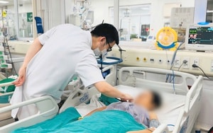 Tiêm hỗ trợ xương khớp, bệnh nhân sốc nhiễm khuẩn nguy kịch- Ảnh 2.