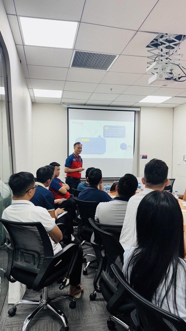 “Trụ cột” dịch vụ khách hàng và “triết lý tấm gương” tại Best Express - Ảnh 2.