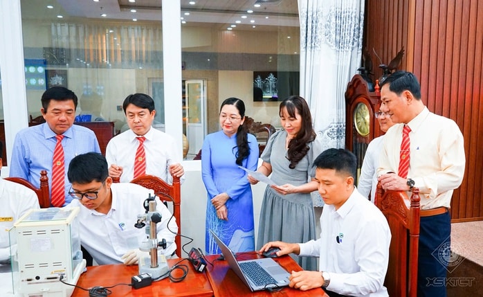 Kiểm tra banh xổ số Cần Thơ: Đảm bảo tính minh bạch trong kinh doanh xổ số 2026 - Ảnh 7. Kiểm tra banh xổ số Cần Thơ: Đảm bảo tính minh bạch trong kinh doanh xổ số 2026 - Ảnh 7.