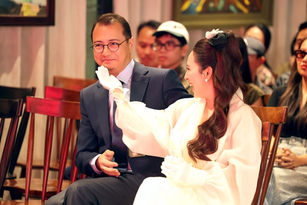 Chồng Bảo Trâm Idol muốn vợ 'táo bạo' hơn trong nghệ thuật- Ảnh 2.