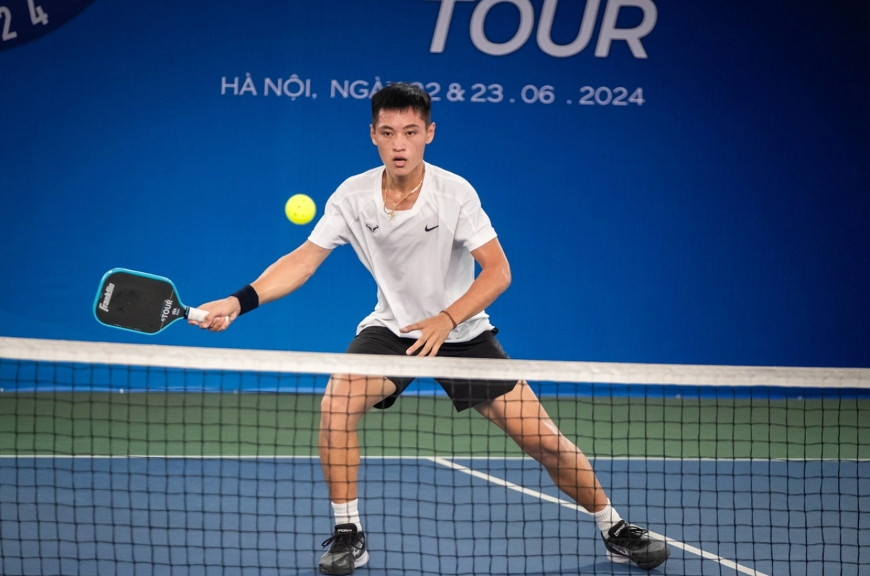 Vinh Hiển vào bán kết Hanoi Cup.