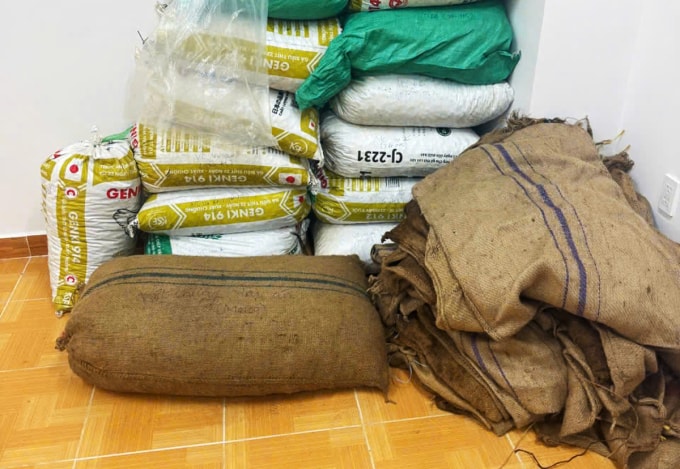 Tang vật cảnh sát thu giữ. Ảnh: Công an TP HCM