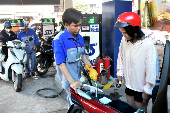 Giá xăng dầu hôm nay - Ảnh 1. Giá xăng dầu hôm nay - Ảnh 1.