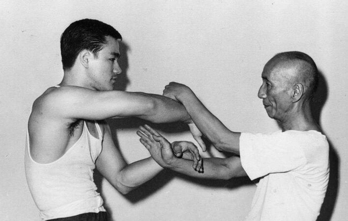 Nhất thốn quyền là kết quả của quá trình nghiên cứu sâu sắc và cải tiến kỹ thuật võ truyền thống.