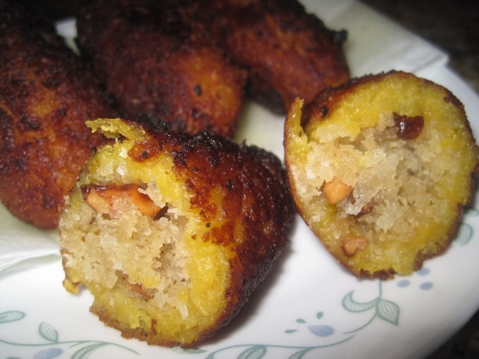 Món unnakaya được phục vụ trong bữa tối. Ảnh: Scoop of Love