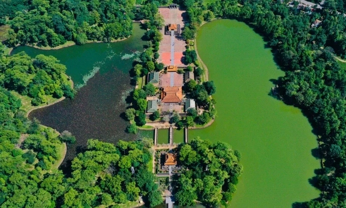 Lăng vua Minh Mạng hay Hiếu Lăng là nơi yên nghỉ của vua Minh Mạng, nằm trong danh sách miễn phí vé cho VĐV VnExpress Marathon Huế 2026. Ảnh: Võ Thạnh