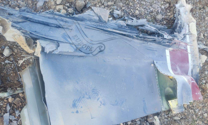 Mảnh vỡ được cho là của tiêm kích F-15E rơi tại Iran hôm 3/4. Ảnh: PressTV