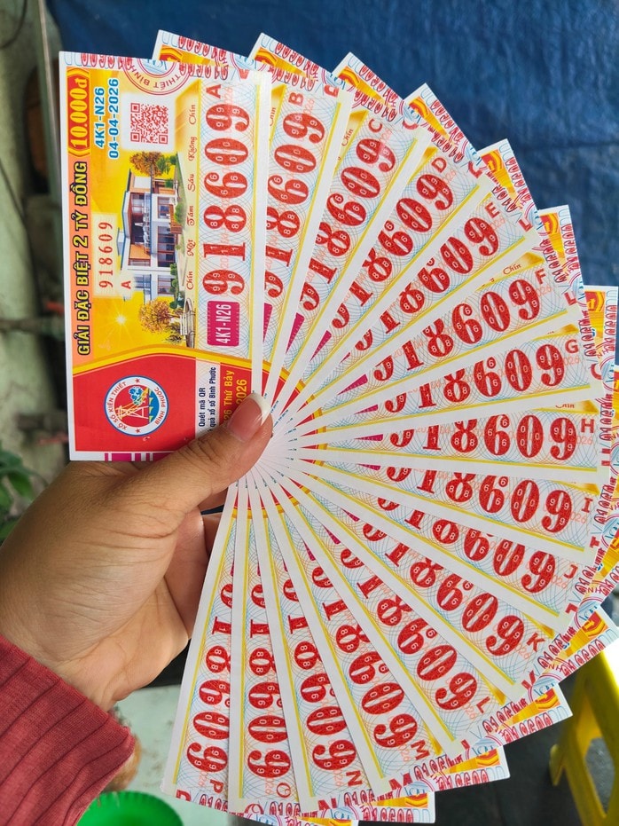 Trùng hợp giải độc đắc xổ số miền Nam ngày 4 - 4: Khách hàng may mắn tại TPHCM - Ảnh 7.