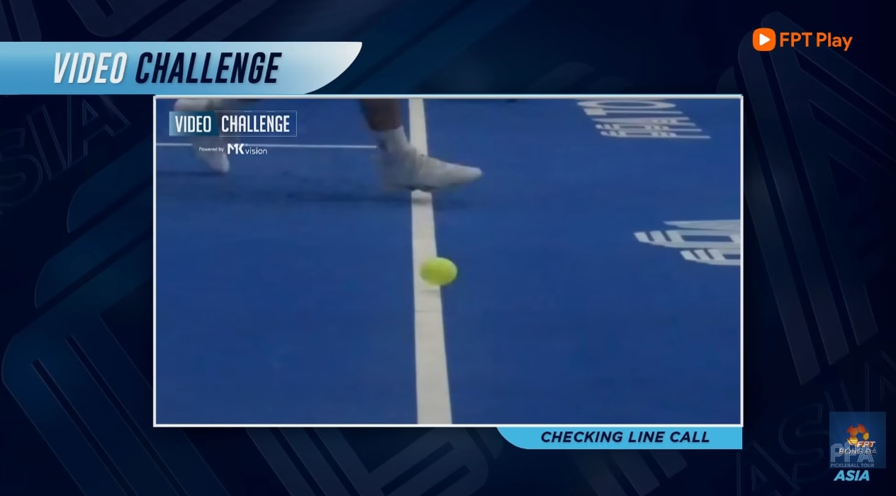 Video Challenge xác định tình huống bóng trong. (Ảnh chụp màn hình)