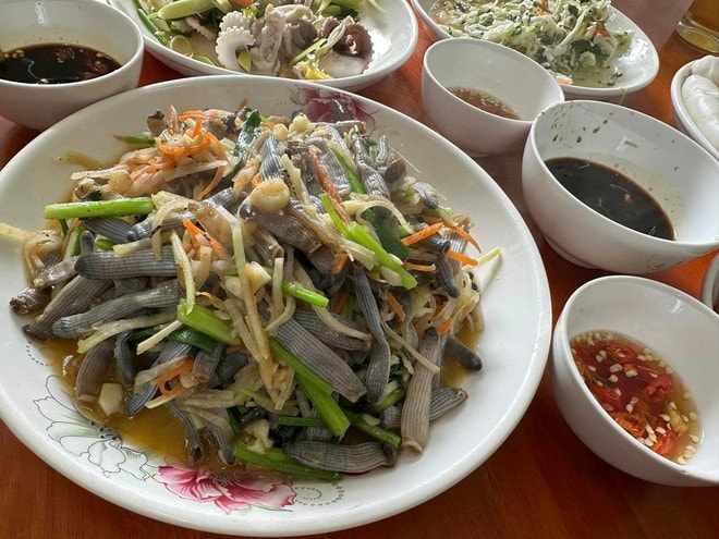 Sản vật tiến vua có giá vài triệu đồng/kg được dân địa phương gọi là "vị thần" của các món nước- Ảnh 3.