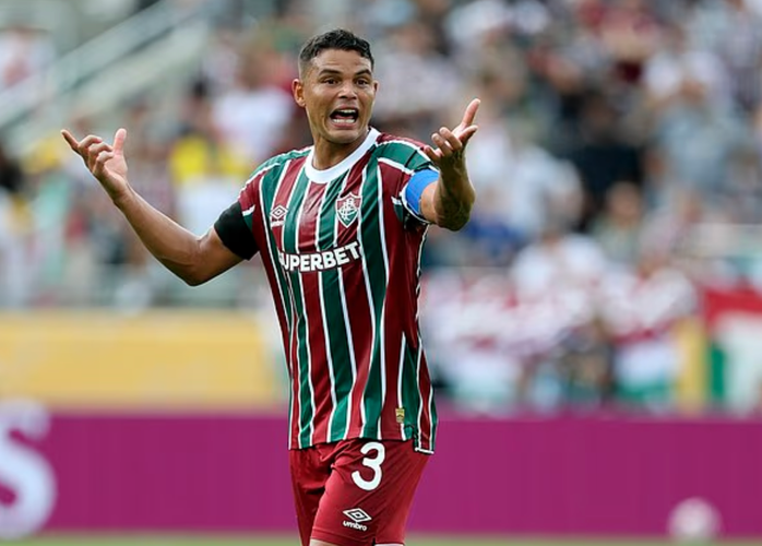 Con trai cựu danh thủ Brazil khoác áo đội tuyển U15 Anh - Ảnh 4.