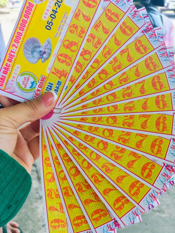Xuất hiện nhiều người trúng xổ số miền Nam vào chiều 5-4 - Ảnh 2.
