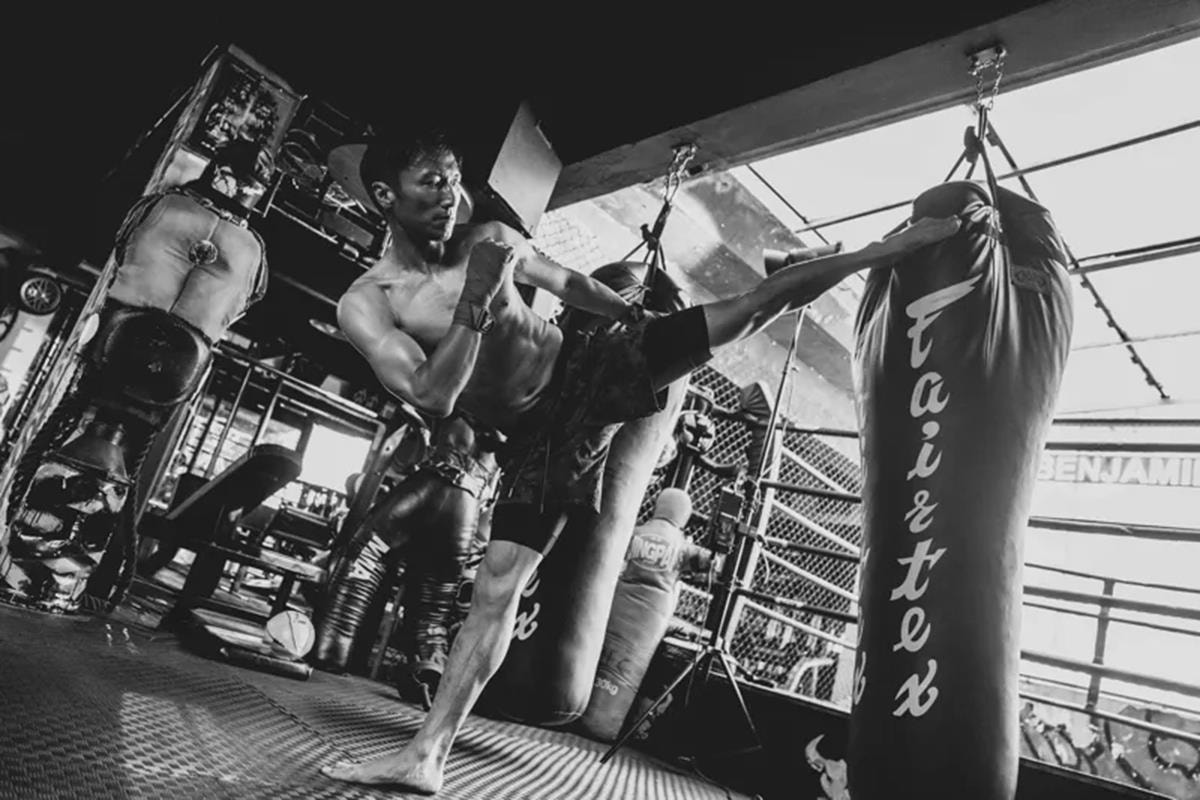 Tạ Đình Phong còn luyện cả Muay Thái