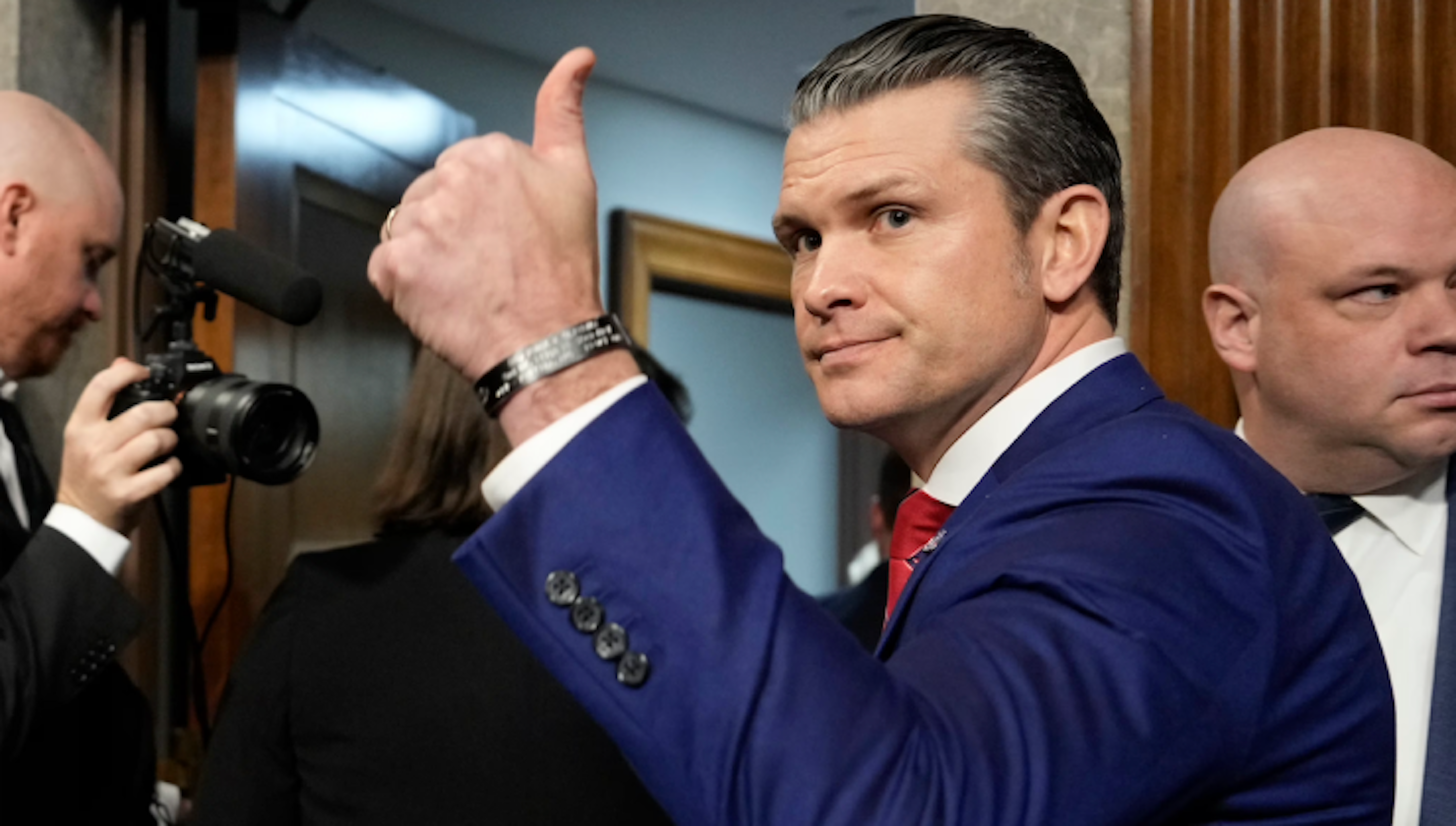 Bộ trưởng Chiến tranh Mỹ Pete Hegseth.