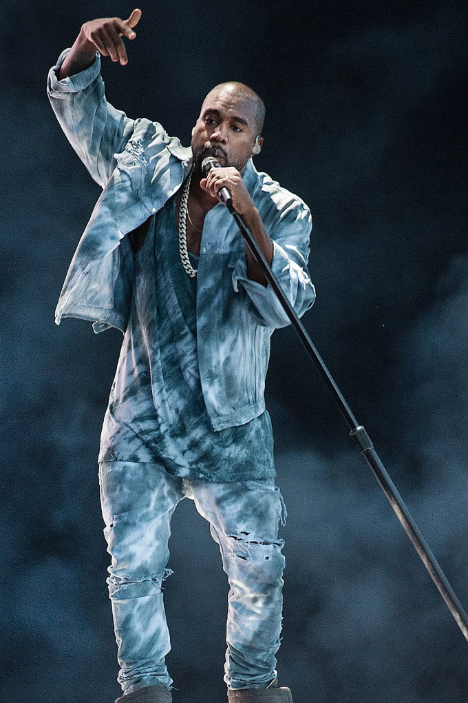Kanye West trên trình diễn tại lễ hội Wireless năm 2014. Ảnh: PA