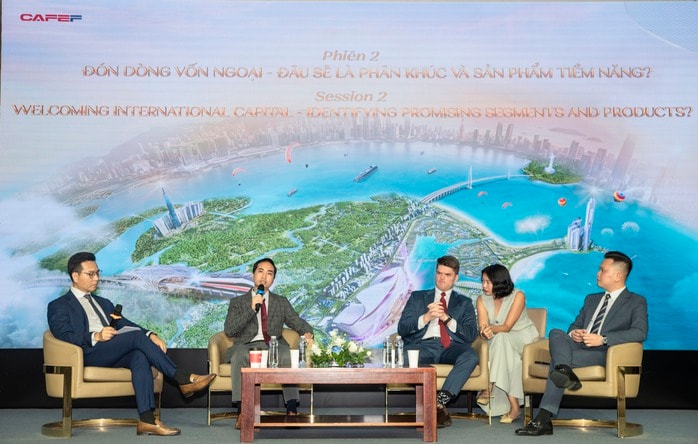 Dù lãi suất tăng , nhà đầu tư nước ngòai vẫn tìm kiếm bất động sản Việt Nam 2026 - Ảnh 2. Dù lãi suất tăng , nhà đầu tư nước ngòai vẫn tìm kiếm bất động sản Việt Nam 2026 - Ảnh 2.