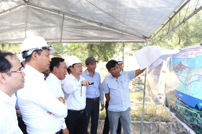 Lãnh đạo Đà Nẵng thúc đẩy đầu tư hạ tầng nâng cao hiệu quả phục vụ nhân dân - Ảnh 1.