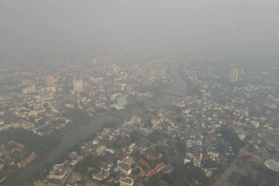 o-nhiem-khong-khi-ky-luc-o-mien-bac-thai-lan-khien-du-lich-bi-dinh-tre.png