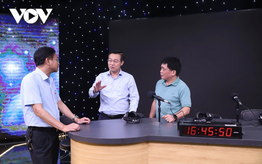 Đây được dự báo sẽ là hội đồng sôi động nhất trong các kỳ Liên hoan. Mục tiêu cao nhất là đảm bảo an toàn tuyệt đối, không để xảy ra sai sót kỹ thuật khi lên sóng trực tiếp đồng thời trên các Đài địa phương, các kênh sóng của Đài Tiếng nói Việt Nam và nền tảng số.