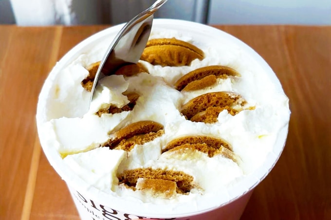 Món cheesecake kết hợp bánh quy và sữa chua Hy Lạp đang hot trên TikTok. Ảnh: Food & Wine / Merlyn Miller