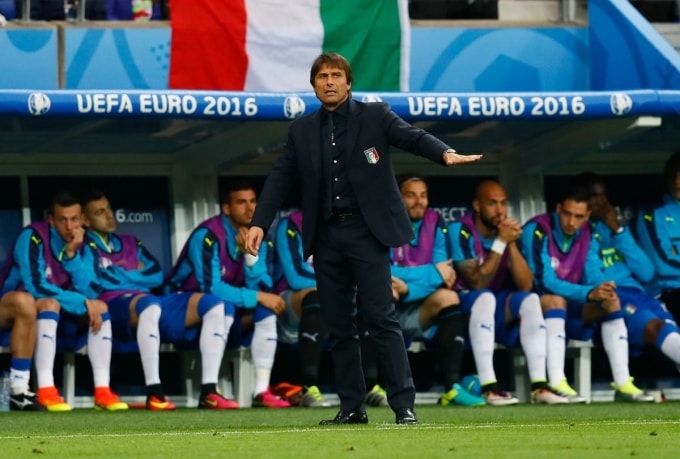 Conte thời còn dẫn dắt Italy dự Euro 2016. Ảnh: Reuters