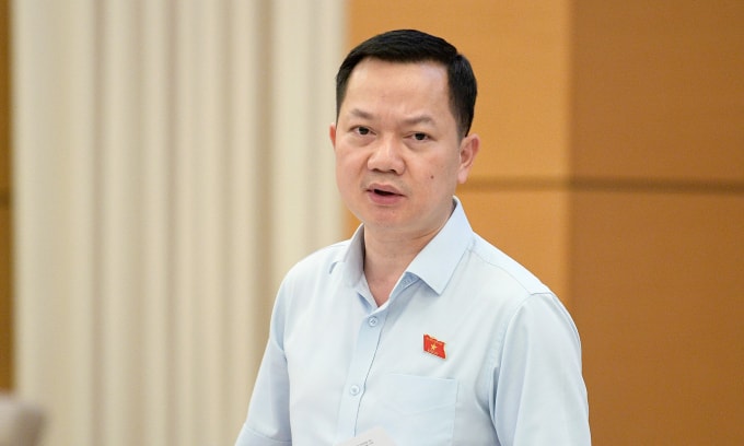 Đại biểu Trịnh Xuân An, Ủy viên chuyên trách Ủy ban Quốc phòng, An ninh và Đối ngoại, tại phiên thảo luận tổ. Ảnh: Hoàng Phong