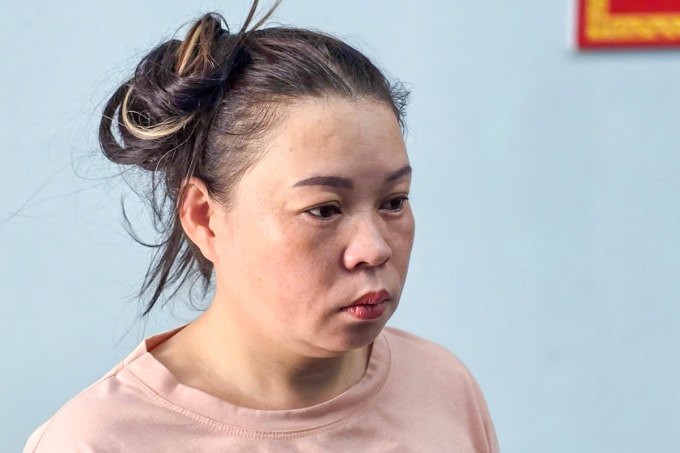 Phạm Thị Hồng Phúc tại cơ quan công an. Ảnh: Thành Huynh