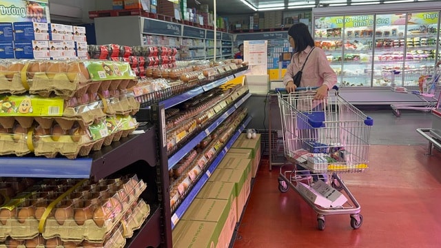 Giá rau củ và trứng tăng cao tại chợ lẻ và siêu thị năm 2026 - Ảnh 5.