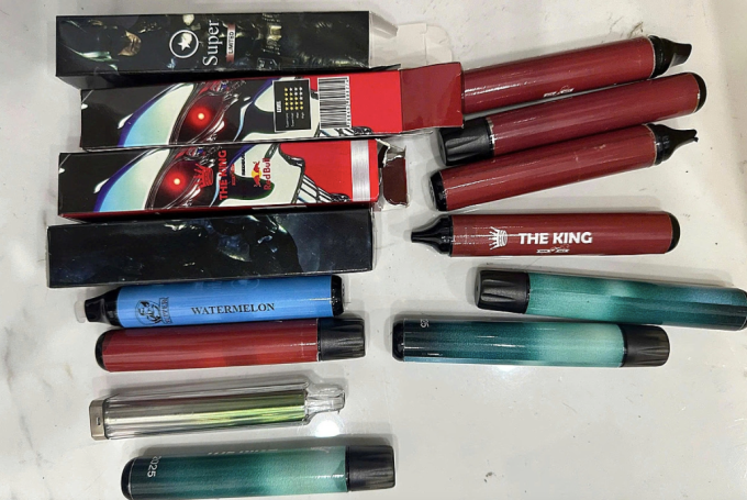 Thuốc lá điện tử núp bóng ma túy bị thu giữ. Ảnh:Công an cung cấp