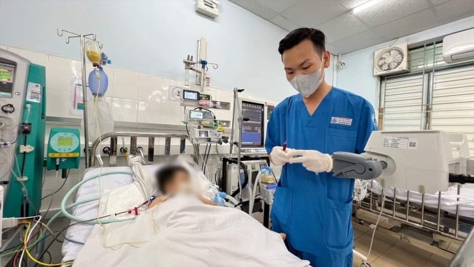 Bé Gia Huy khi điều trị tại Bệnh viện Nhi đồng 1, năm 2023. Ảnh: Nhân vật cung cấp