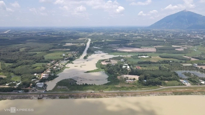 Hình ảnh một góc hồ Dầu Tiếng, TP HCM. Ảnh: Phước Tuấn