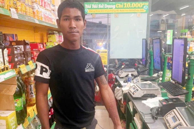 Nam thanh niên bị bắt vì đột nhập cửa hàng. Ảnh: Công an TP HCM