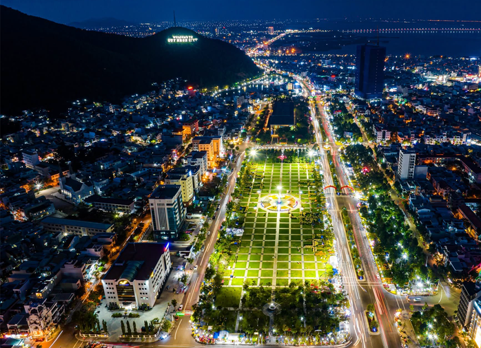 CÚ HÍCH NĂM DU LỊCH QUỐC GIA (*): Hóa giải điểm nghẽn để bứt phá - Ảnh 1. CÚ HÍCH NĂM DU LỊCH QUỐC GIA (*): Hóa giải điểm nghẽn để bứt phá - Ảnh 1.