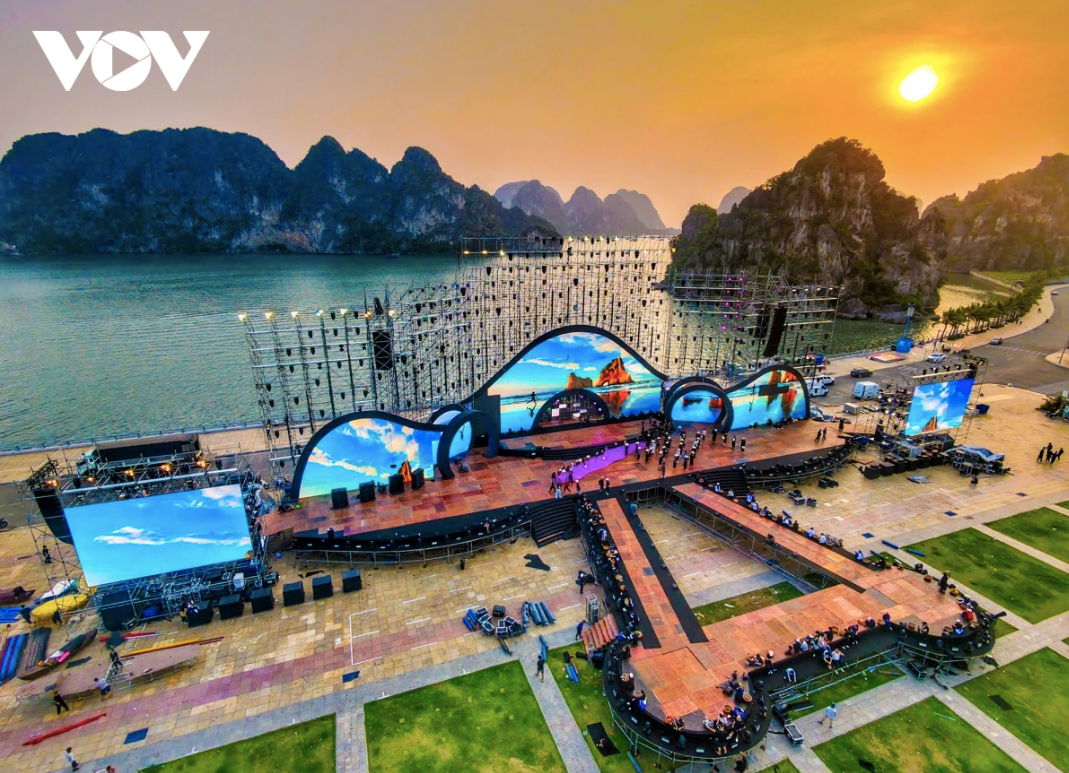 Ban Tổ chức chuẩn bị cơ bản hoàn tất cho Lễ khai mạc Liên hoan Phát thanh toàn quốc lần thứ XVII.