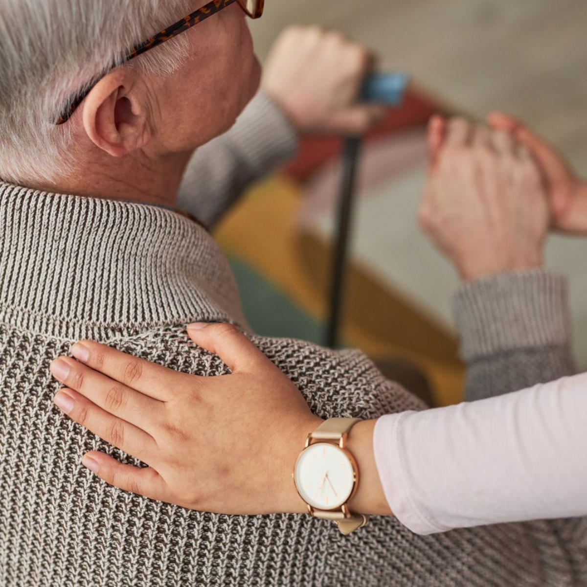 Việc hiểu đúng về bệnh là bước đầu tiên để chăm sóc hiệu quả cho người mắc bệnh Parkinson. (Ảnh minh họa)