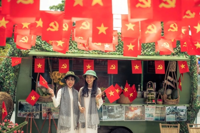 Chợ lá độc đáo tại Tây Ninh hứa hẹn thu hút đông đảo du khách trải nghiệm. Ảnh: Sun Group