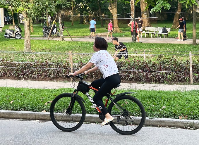 Đạp xe phù hợp với người tiền tiển đường mới bắt đầu tập luyện. Ảnh: Thùy Linh