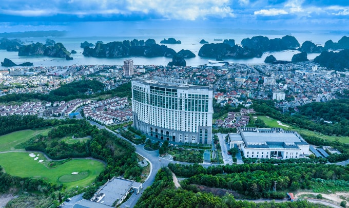 Quần thể du lịch nghỉ dưỡng FLC Hạ Long tại phường Hạ Long. Ảnh: CĐT