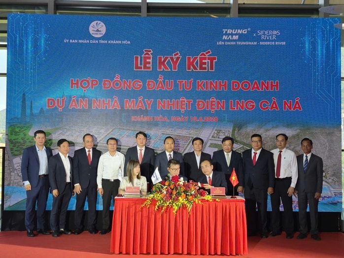 Khánh Hòa ký kết siêu dự án LNG Cà Ná trị giá hơn 57 ngàn tỉ đồng - Ảnh 1.