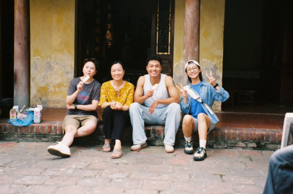 Thanh Sơn đăng ảnh hậu trường, khán giả mong cái kết đẹp giữa Thành và Linh Chi- Ảnh 4.