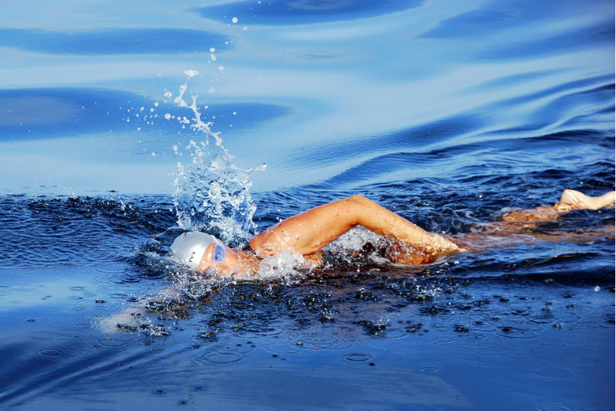 Người trên 65 tuổi có thể cải thiện thể chất và nhận thức, đặc biệt khi duy trì tư duy tích cực về tuổi già