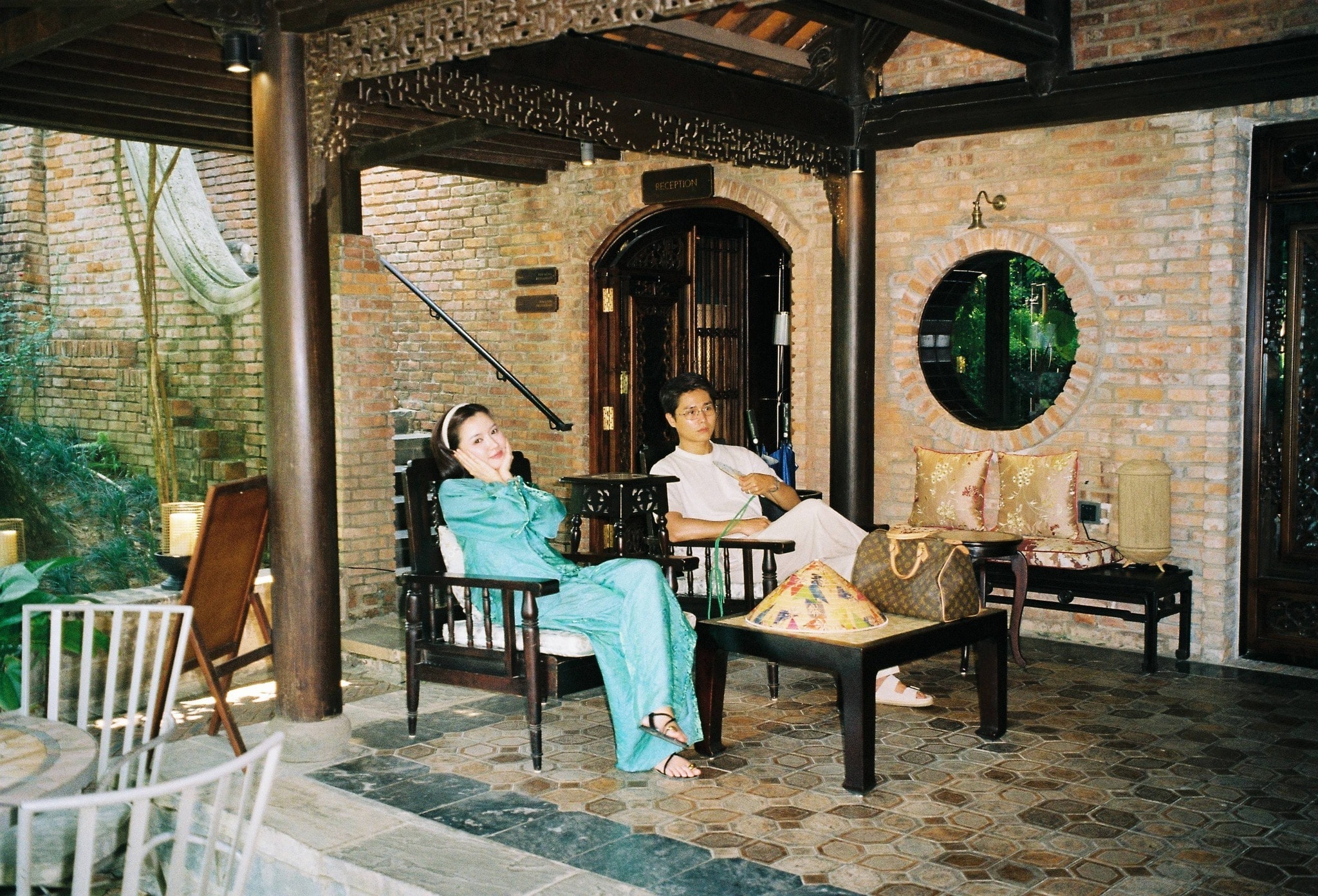 Tăng Duy Tân đăng ảnh bên Bích Phương, công khai gọi là 'em' - 1