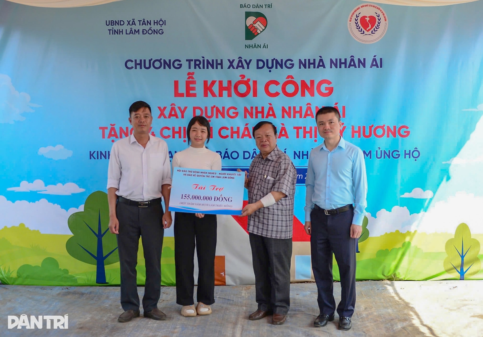 Báo Dân trí khởi công nhà nhân ái tặng 4 chị em gái ở Lâm Đồng - 2